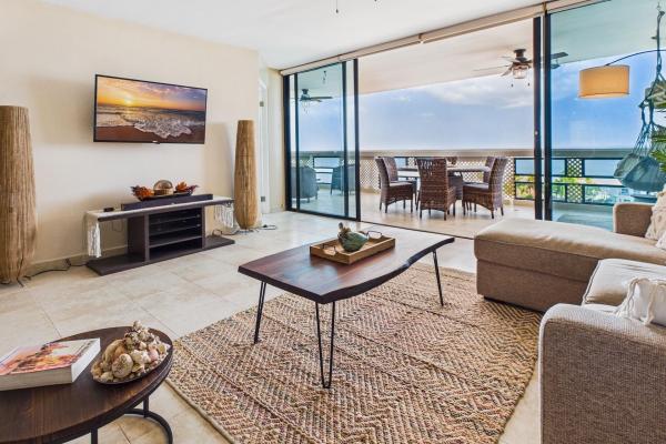 4 bdrm beachfront condo newly renovated coronado