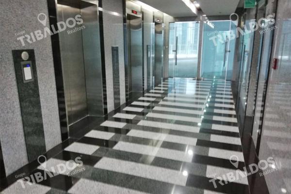 Oficina en gris, piso completo en calle 50, revolution tower