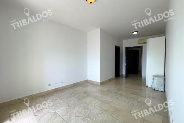 Sale of apartment in punta pacifica, pacific point building.