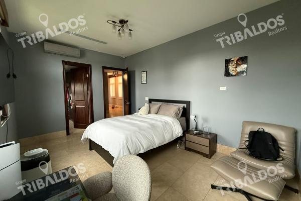 Sale of house in fairway estates, santa maría