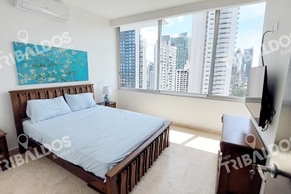 Hermoso apartamento en ave. balboa, ph sky residence con vista al mar