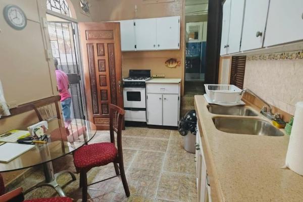 Se vende casa comercial en rio abajo