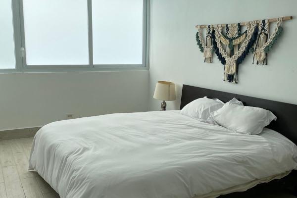 "apartamento en punta barco, con vista al mar y 3 recámaras en ph solea"
