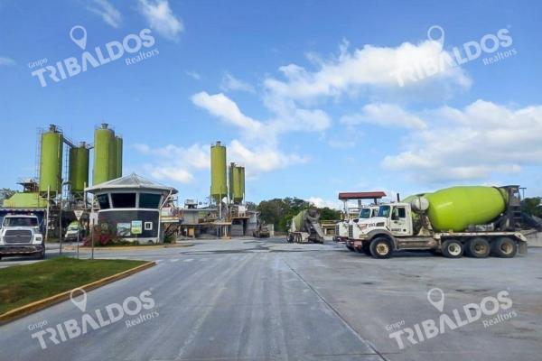 Commercial land for sale in tocumen