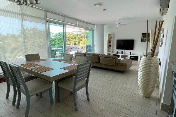 "apartamento en punta barco, con vista al mar y 3 recámaras en ph solea"