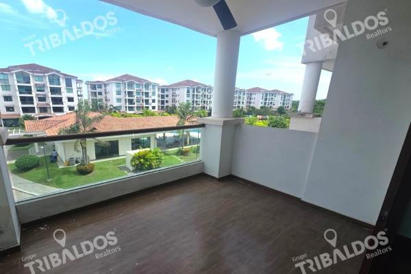 Sale of apartment in costamares