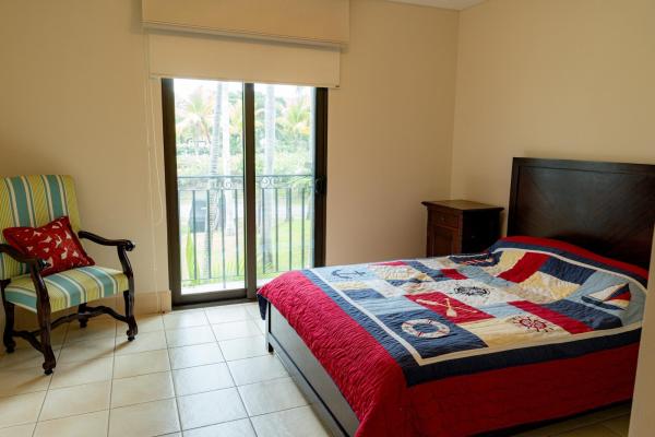 Lake view apartment in casa del sol buenaventura
