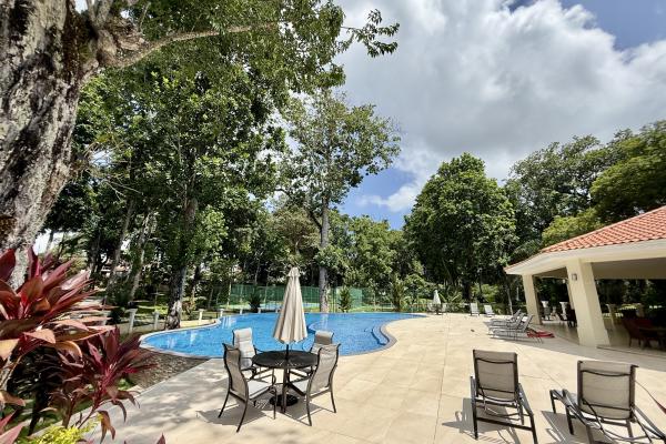 Rent house in los senderos camino de cruces