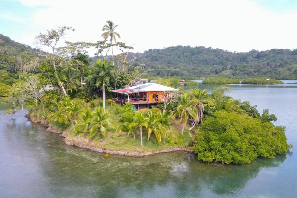 Una joya en una isla privada
