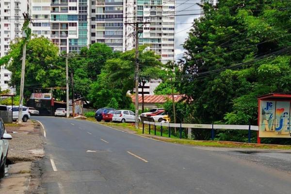 Building for sale ave. fernandez de cordoba
