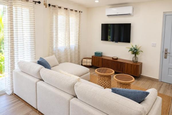 Complejo de apartamentos de 12 unidades en venta - pedasi, panamá
