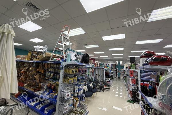 Se vende local comercial con galera bodega