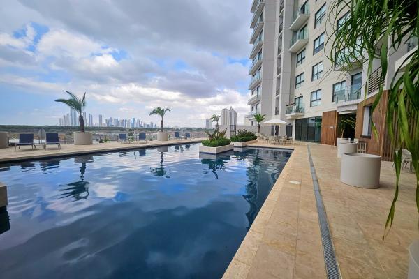 Sale of apartment in ocean house santa maria with large 70m2 terrace
