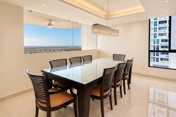 Apartment for sale in coco del mar oceanfront