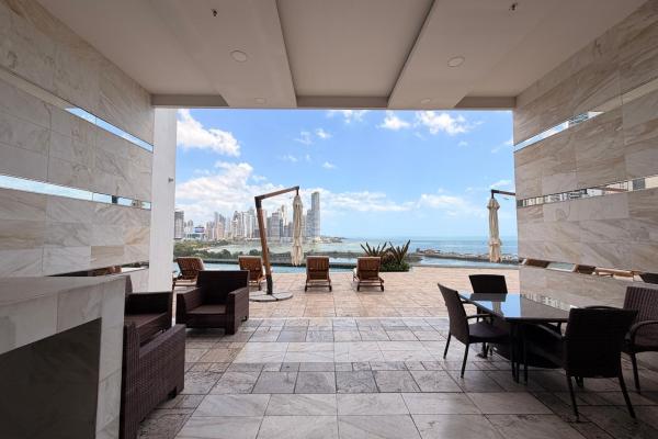 Apt amoblado piso alto - white tower - 121 m2
