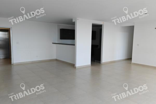 Se vende apartamento por estrenar en ph country heights