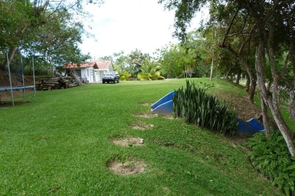 Se vende globo de terreno con acceso privado a playa solymar, bijao
