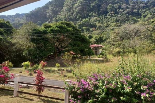 Mountain home for sale in altos del maria w/ land