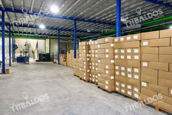 Warehouse sale in las cumbres
