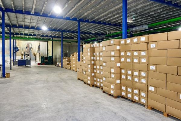 Warehouse sale in las cumbres