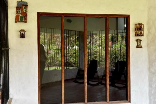 House in coronado, las acacias avenue
