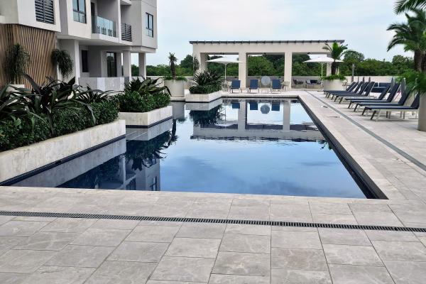 Sale of apartment in ocean house santa maria with large 70m2 terrace