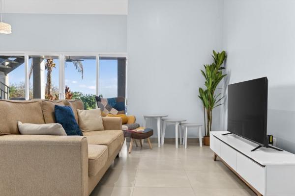 Casa moderna con vista al mar en andromeda estates pedasi