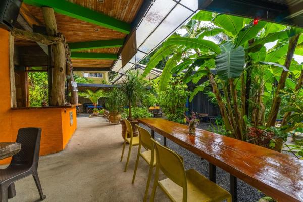 Turnkey restaurant and commercial property