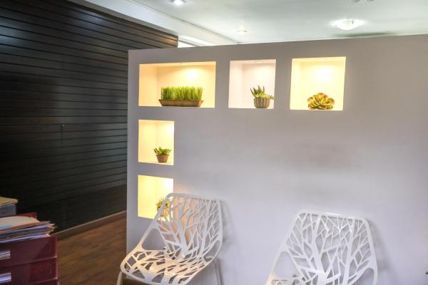 Commercial building for sale on via porras