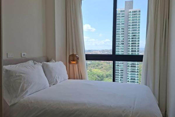 Elegant 2-bedroom apartment with panoramic view