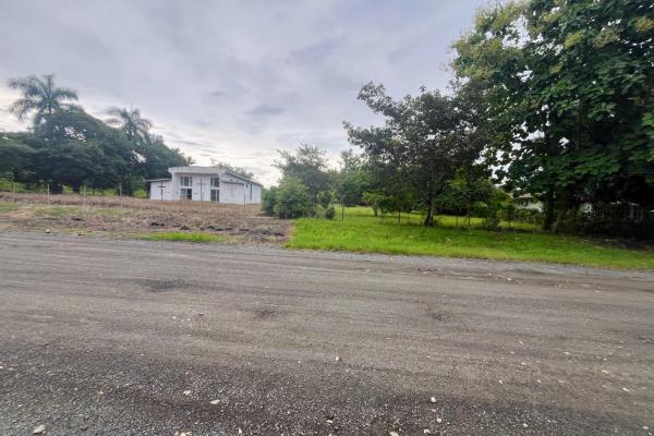 Sale of 3 lots in santa clara beach area