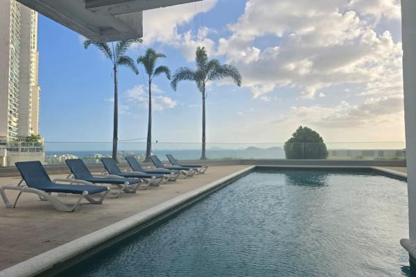Q tower en punta pacifica