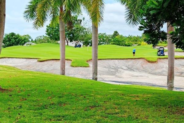 For sale apartment ground floor bijao howard 12