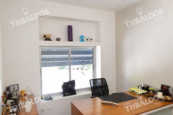 Warehouse sale in las cumbres