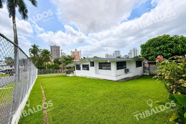 House for sale in bethania, commercial area