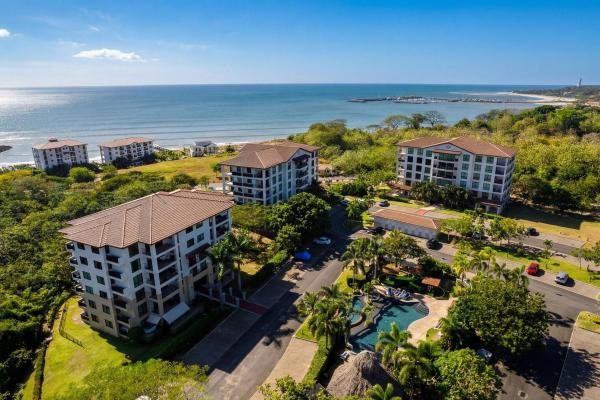 Condominio de 2 recámaras en venta o renta en la ensenada