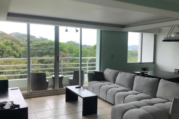 Se vende apartamento en clayton park con inquilino y vista la bosque