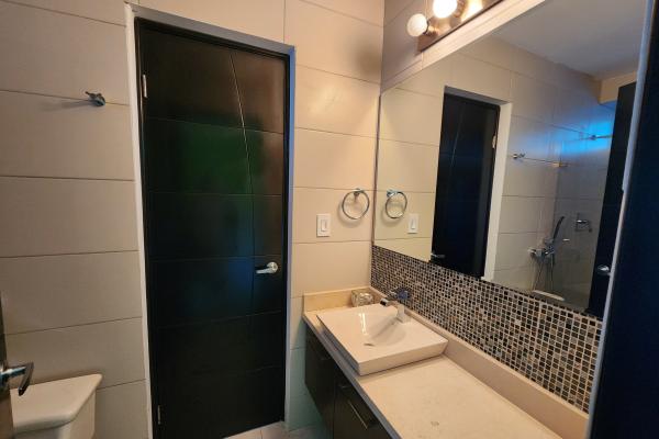 Sale of apartment in ocean wave, nueva gorgona.