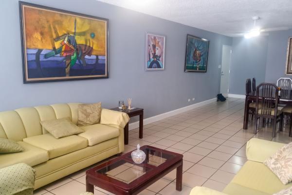 Apartment rental in mar plaza building, bella vista