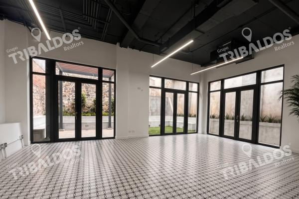 Venta o alquiler de local comercial en la plazuela de alfaro, casco antiguo