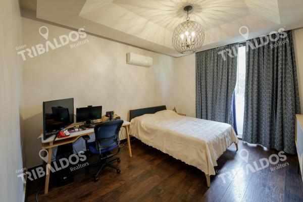 Venta de casa en ph embassy club, clayton