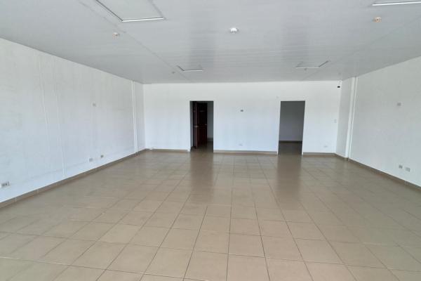 Commercial space for sale in condado del rey