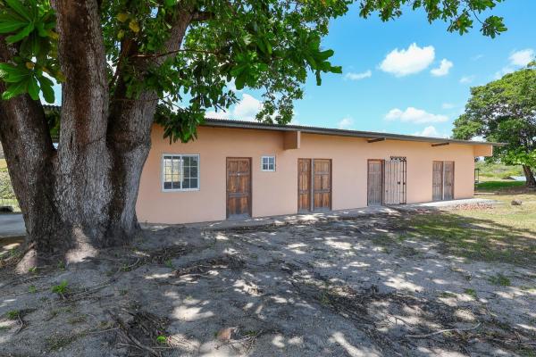 Venta de granja con mejoras en san carlos