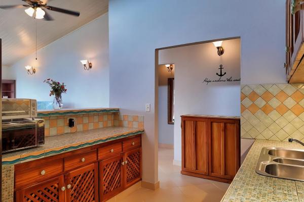 Beautiful house for sale -higlands altos del maria