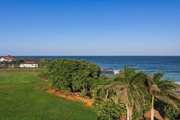 Costa pedasí beachfront lot – 35m premium frontage