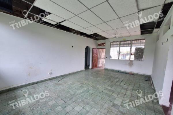 Venta de terreno con mejoras en rio abajo