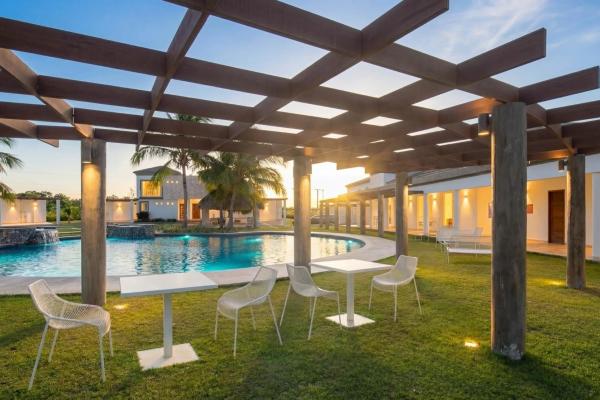 4 bedroom home in coronado escapes, panama west
