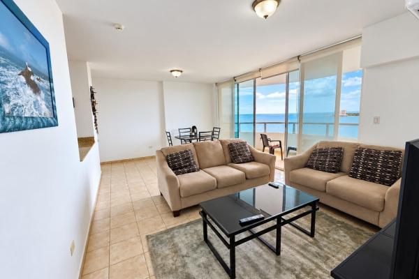 Apartamento frente al mar en venta en playa serena – nueva gorgona