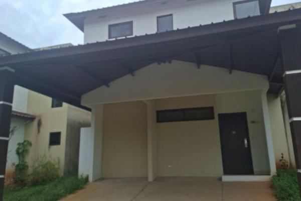 Banco vende casa en ph riverview, la chorrera