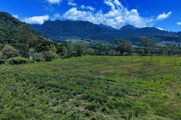 Land for sale – volcán, cordillera arriba entrance